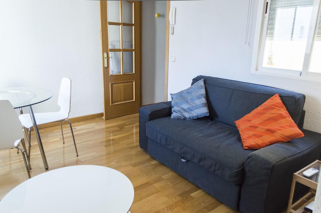 For You Rentals Reina Sofia Apartment Temporal Df21 Madrid Eksteriør bilde