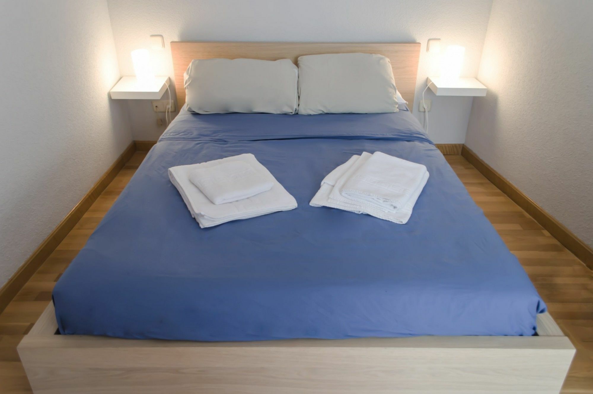 For You Rentals Reina Sofia Apartment Temporal Df21 Madrid Eksteriør bilde